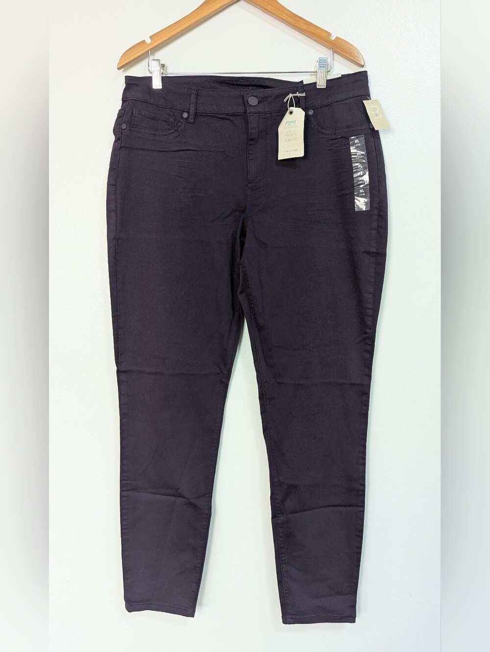 NWT Maurices Plum Purple Mid Rise Skinny Denim Flex Jegging XL Long